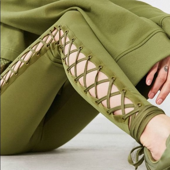 Puma Women's X Fenty By Rihanna Side Lace Legging Leggings main image 1